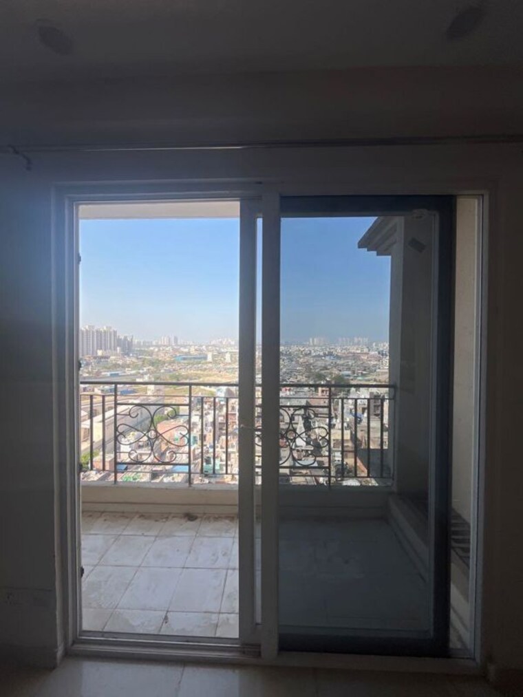 Room, signature-the-millennia-2 2 Bedroom 552 Sq.Ft. Apartment In Sector 37d Gurgaon 10165522