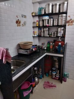 1 BHK + Servant Room Apartment For Sale in Om Laxmi Vijay CHS