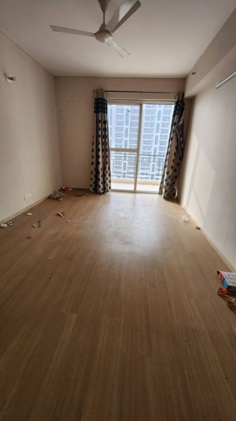 Room, dlf-new-town-heights-ii 4 Bedroom 2530 Sq.Ft. Apartment In Sector 86 Gurgaon 10165622