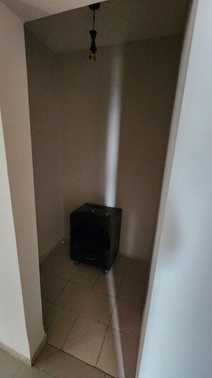 Furnished Amenities in 4 BHK Apartment at DLF New Town Heights II, Sector 86 – for Sale