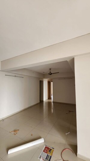 Room in 4 BHK Apartment at DLF New Town Heights II, Sector 86 – for Sale