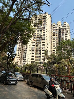 2 BHK Apartment For Sale in Dynamic Panchsheel Heights, Kandivali West