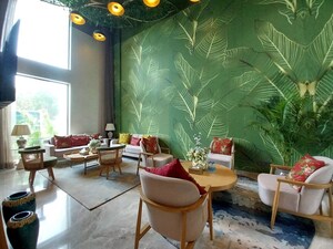 Team Area in 4 BHK Apartment at BPTP The Deck, Sector 82 – for Sale