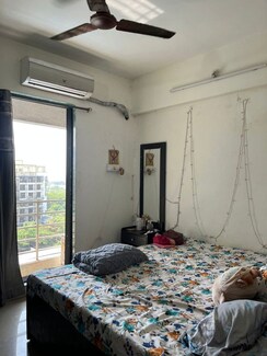 1 BHK + Servant Room Apartment For Rent in Sadguru Ornate Heights