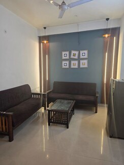 1 BHK + Study Room Builder Floor For Rent in Saket