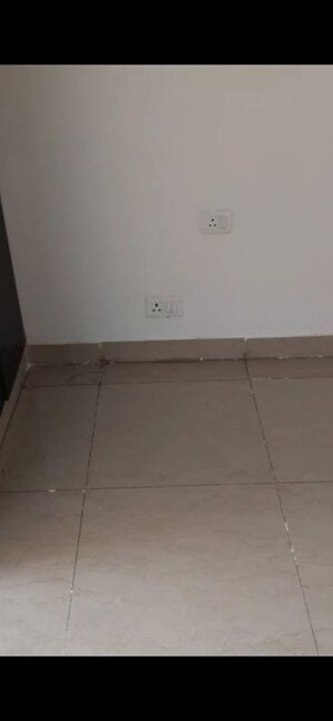 Furnished Amenities in 2.5 BHK Apartment at Saviour Green Arch, Tech Zone 4 Greater Noida – for Rent