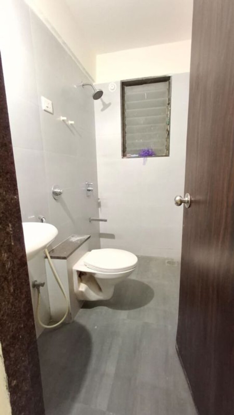 Bathroom, tejas-ambience 2 Bedroom 1000 Sq.Ft. Apartment In Ulwe Sector 23 Navi Mumbai 10165800