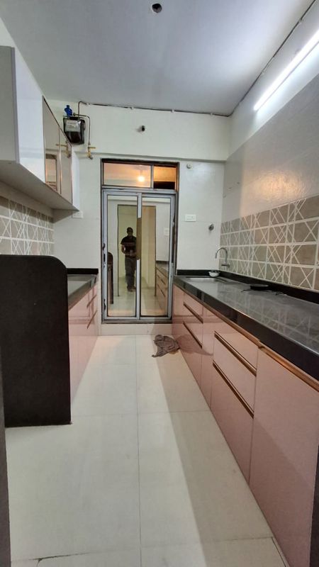 2 BHK + Servant Room Apartment For Rent in Tejas Ambience