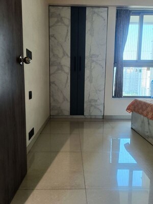 Bathroom in 2 BHK Apartment at Kalpataru Paramount, Kapur Bawdi – for Sale