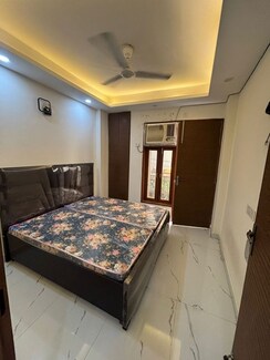 1 BHK + Study Room Builder Floor For Rent in Saket