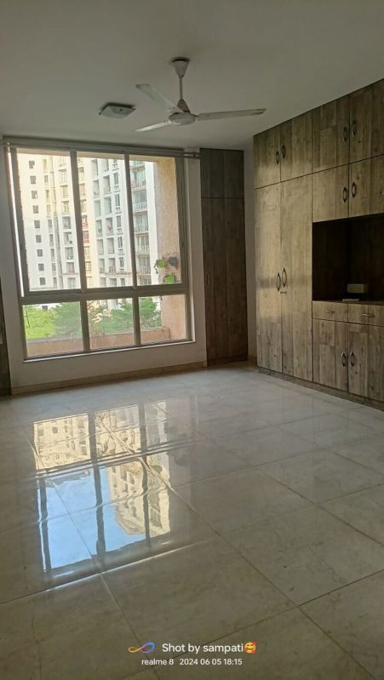 Room, hiranandani estate 3 Bedroom 1200 Sq.Ft. Apartment In Hiranandani Estate Thane 10165812