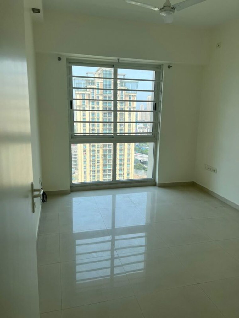 Room, hiranandani estate 3 Bedroom 1200 Sq.Ft. Apartment In Hiranandani Estate Thane 10165812