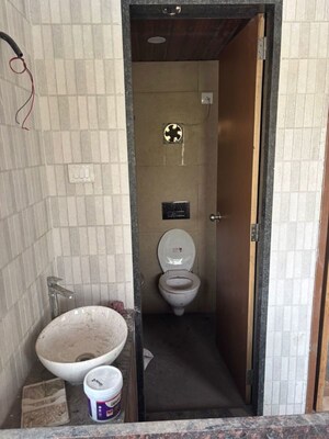 Bathroom in 2 BHK Apartment at Tharwani Heights, Sanpada – for Rent