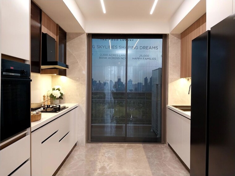 Kitchen, bptp-the-deck 5 Bedroom 3300 Sq.Ft. Apartment In Sector 82 Faridabad 10165755