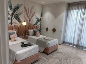 Bedroom in 5 BHK Apartment at BPTP The Deck, Sector 82 – for Sale