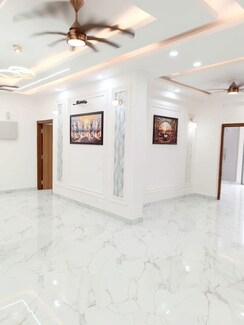4 BHK + Servant Room Builder Floor For Sale in Uppal Southend