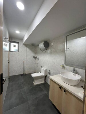 Bathroom in 1 BHK Apartment at Saket – for Rent
