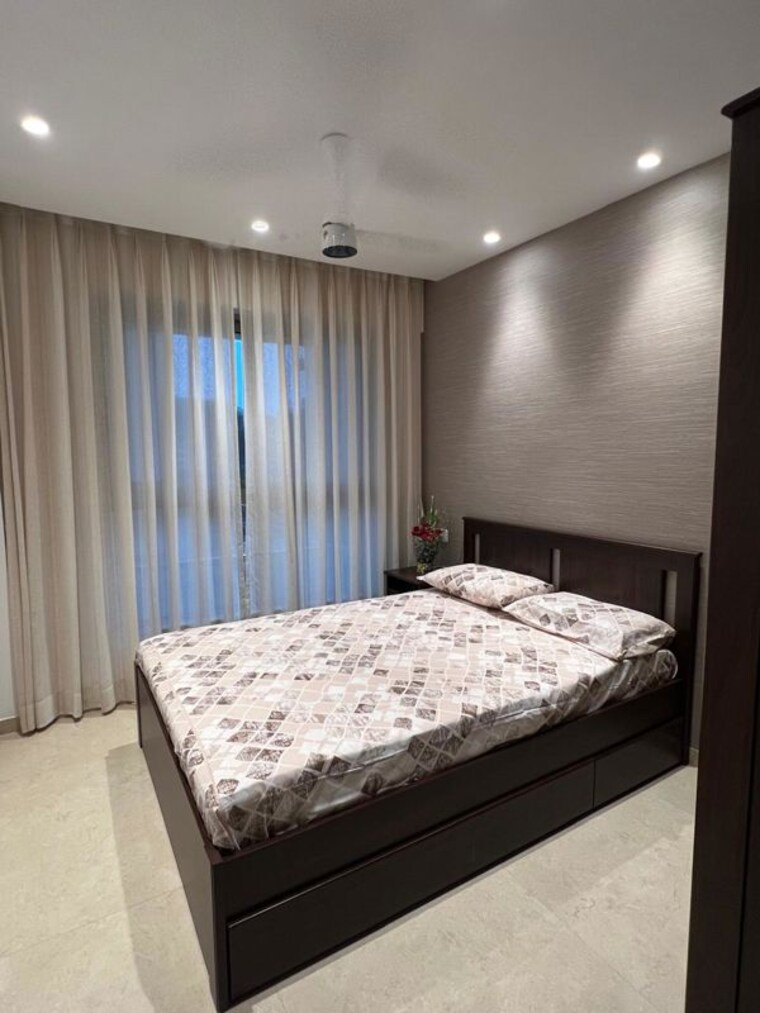Bedroom, hiranandani-highland 2 Bedroom 600 Sq.Ft. Apartment In Powai Mumbai 10165895