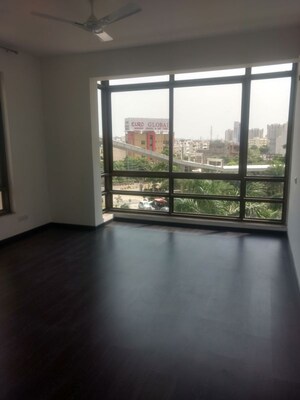 Room in 3.5 BHK Apartment at SS Hibiscus, Sector 50 – for Rent