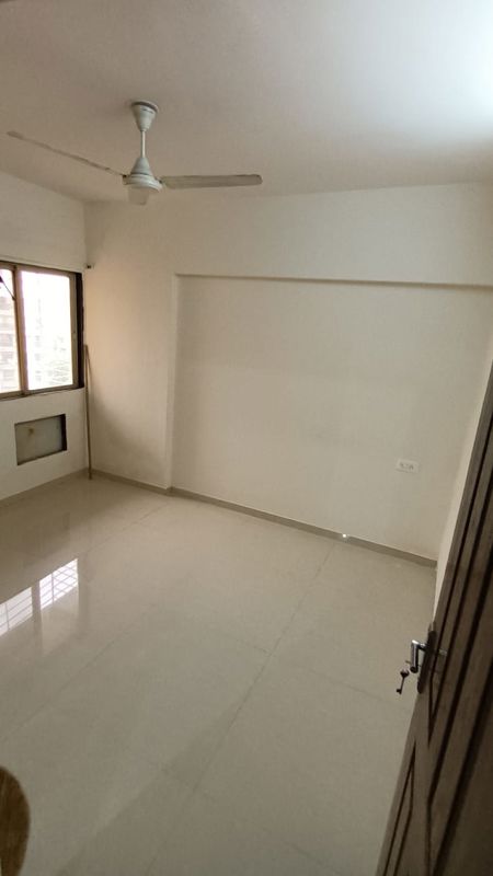 2 BHK + Store Room Apartment For Rent in Owale