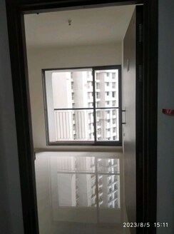2 BHK + Pooja Room Apartment For Rent in Runwal Eirene
