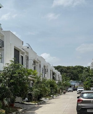 3 BHK Villa – Exterior View View at Srinidhi Hill Park, Bachupally - for Rent