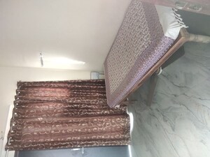 1 RK Builder Floor For Rent in Sector 11