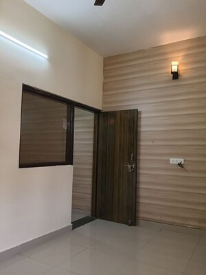 Room in 3 BHK Builder Floor at Indra Nagar Colony – for Sale