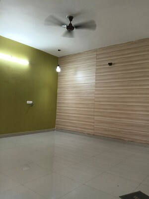 Room in 3 BHK Builder Floor at Indra Nagar Colony – for Sale