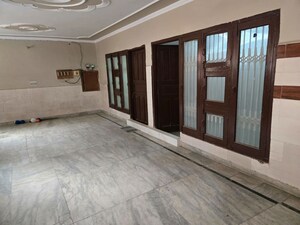 Balcony in 2 BHK Independent House at Sector 11 – for Rent