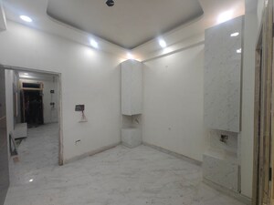 Bedroom in 1 BHK Builder Floor at Sector 73 – for Sale
