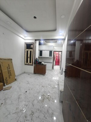 Living Room in 1 BHK Builder Floor at Sector 73 – for Sale