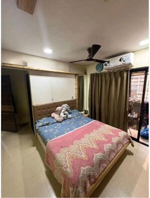 Bedroom in 3 BHK Apartment at Lalani Residency, Kavesar – for Rent