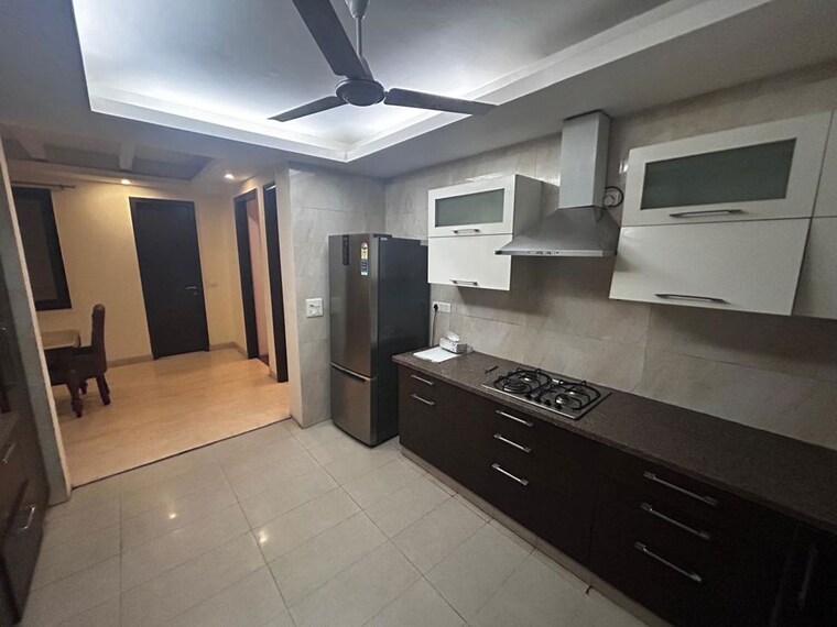 Kitchen, chittaranjan park 3 Bedroom 2000 Sq.Ft. Builder Floor In Chittaranjan Park Delhi 10166095