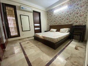 Bedroom in 3 BHK Builder Floor at Safdarjung Enclave – for Rent