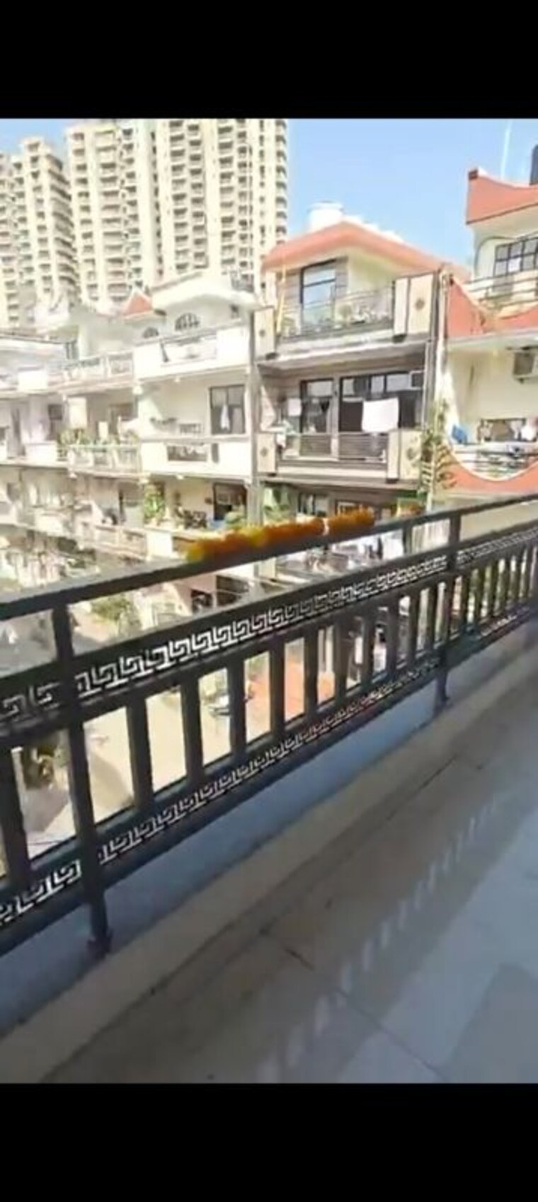 Balcony, indrapuram 3 Bedroom 115 Sq.Mt. Builder Floor In Indrapuram Ghaziabad 10166102