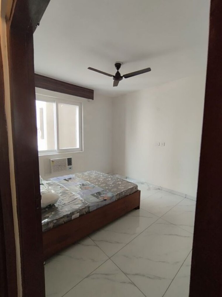 Bedroom, nk-sharma-savitry-greens 3 Bedroom 1735 Sq.Ft. Apartment In Lohgarh Zirakpur 10166106
