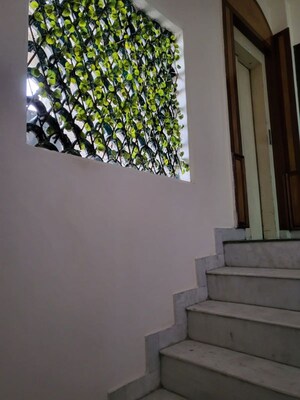 Balcony in 3 BHK Builder Floor at Safdarjung Enclave – for Rent