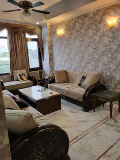 3 BHK Builder Floor For Rent in Safdarjung Enclave