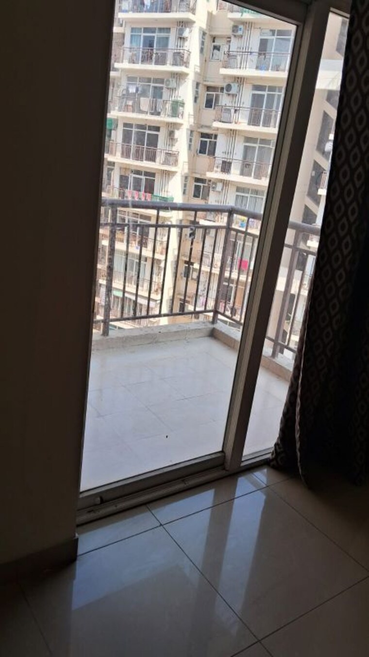 Balcony, pyramid-altia 1 Bedroom 368 Sq.Ft. Apartment In Sector 70 Gurgaon 10166124