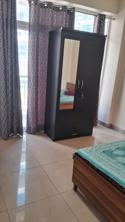 1 BHK Apartment For Rent in Pyramid Altia