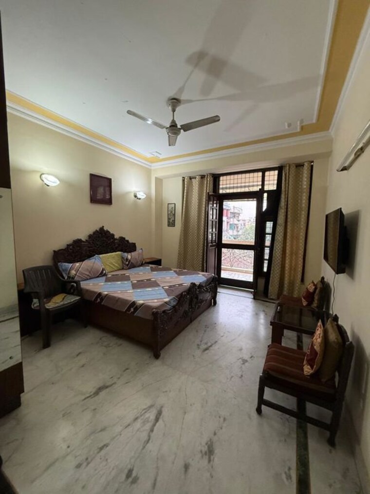 Bedroom, kalkaji 3 Bedroom 2000 Sq.Ft. Builder Floor In Kalkaji Delhi 10166129