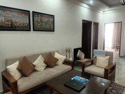 2 BHK Builder Floor For Rent in Aman Vihar
