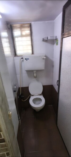 Bathroom in 1 BHK Apartment at Evershine CHS Malad, Malad West – for Rent