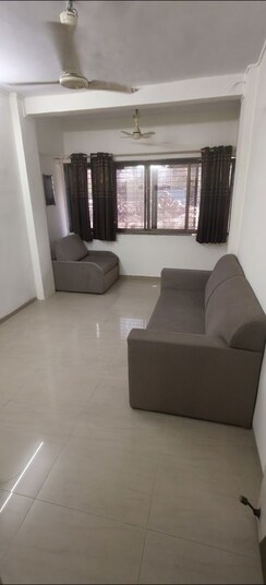 1 BHK + Servant Room Apartment For Rent in Evershine CHS Malad