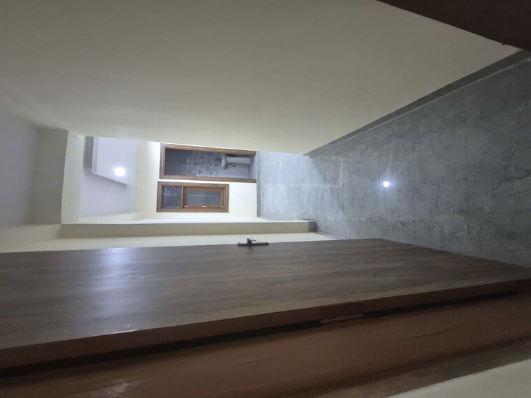 Bedroom, mayur vihar 3.5 Bedroom 950 Sq.Ft. Builder Floor In Mayur Vihar Delhi 10166158