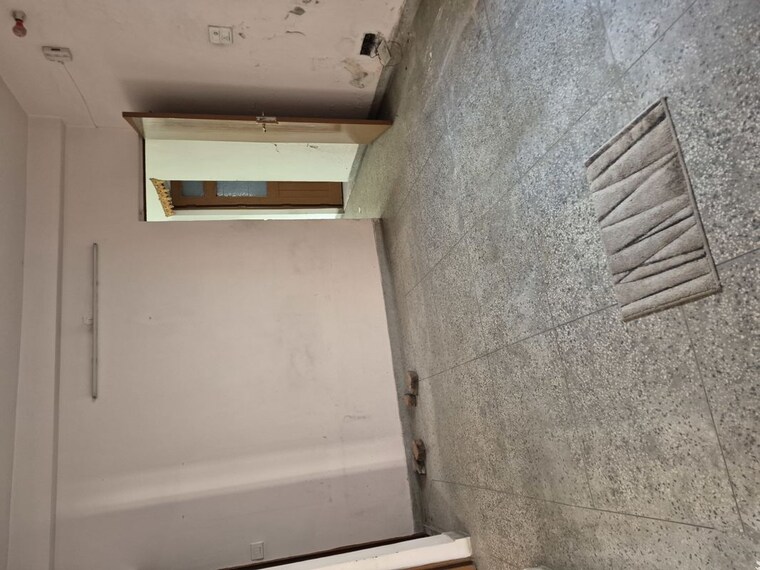 undefined, mayur vihar 2.5 Bedroom 1050 Sq.Ft. Apartment In Mayur Vihar Delhi 10166172