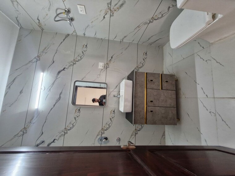 Bathroom, rwa-apartments-sector-41 4 Bedroom 180 Sq.Mt. Independent House In Sector 41 Noida 10166004