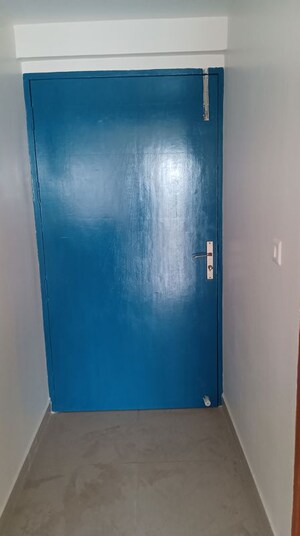 Furnished Amenities in 3 BHK Apartment at Lalmati – for Rent