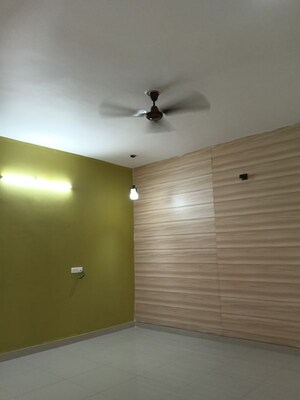 Room in 3 BHK Builder Floor at Indra Nagar Colony – for Rent